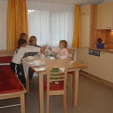 Waldesruh Bed & Breakfast 3*