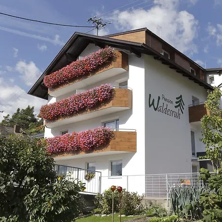 Waldesruh 住宿加早餐酒店 3*