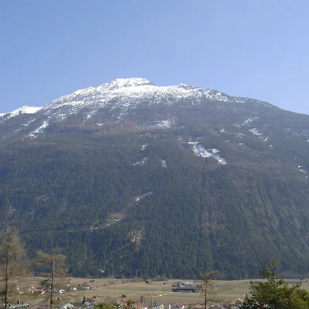 Waldesruh Bed & Breakfast Tarrenz