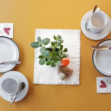 Waldesruh Bed and Breakfast Tarrenz